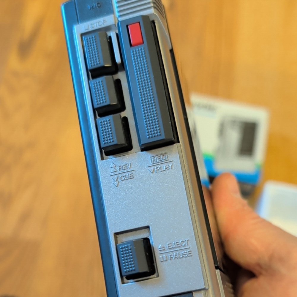Panasonic RQ-345 Gray Microcassette Recorder - Picture 5 of 10